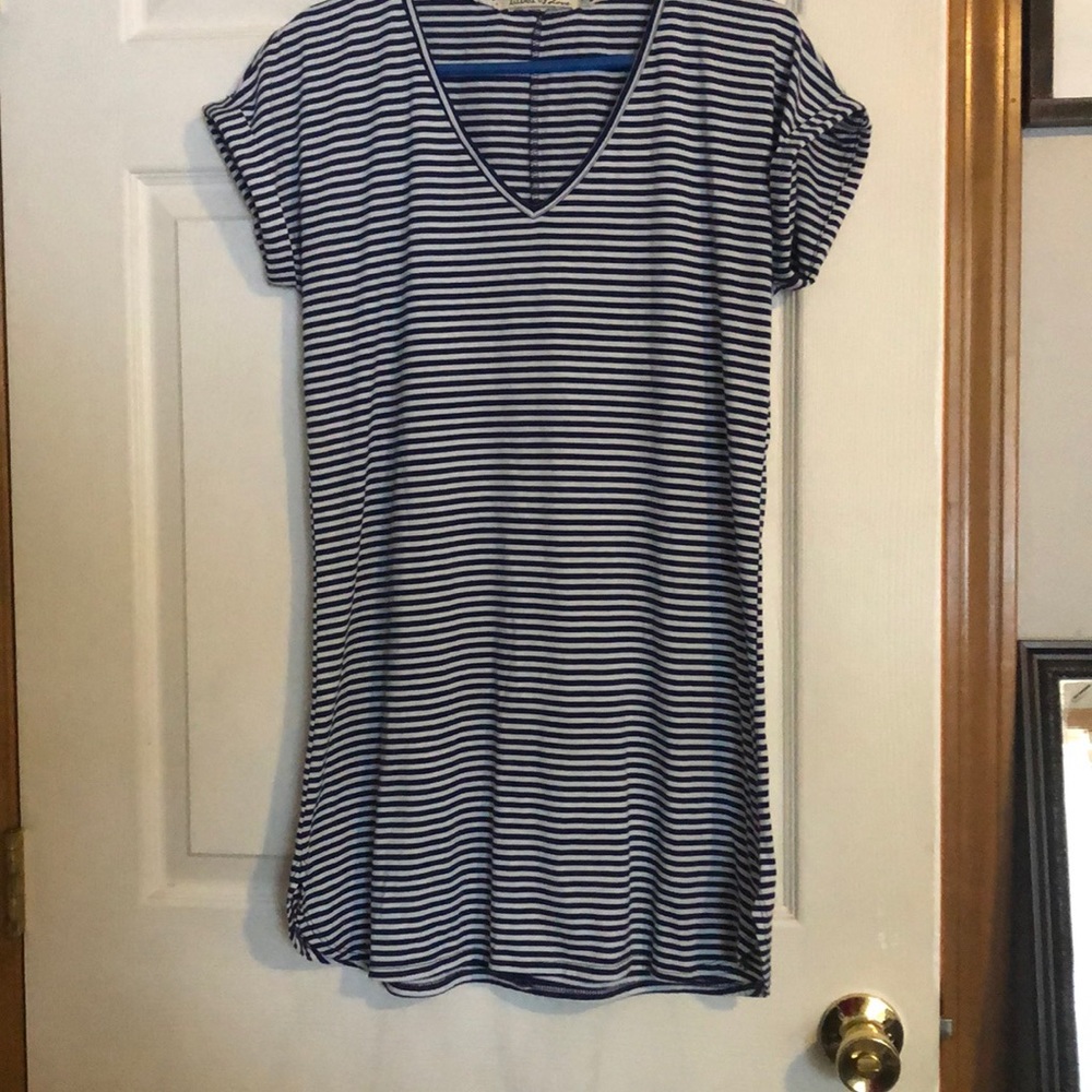 Women’s dress
